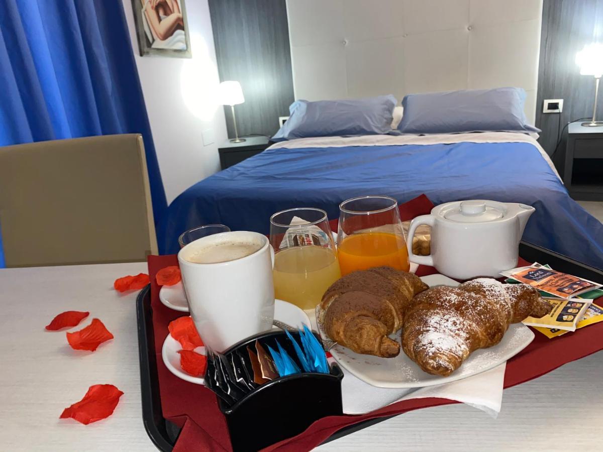 Victoria Hotel Pomigliano d'Arco Εξωτερικό φωτογραφία