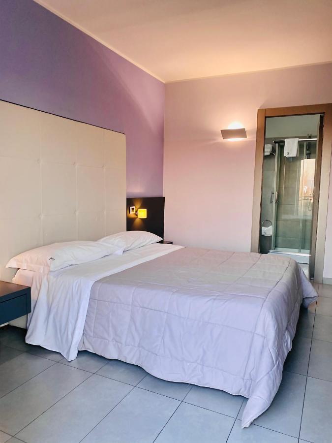 Victoria Hotel Pomigliano d'Arco Εξωτερικό φωτογραφία