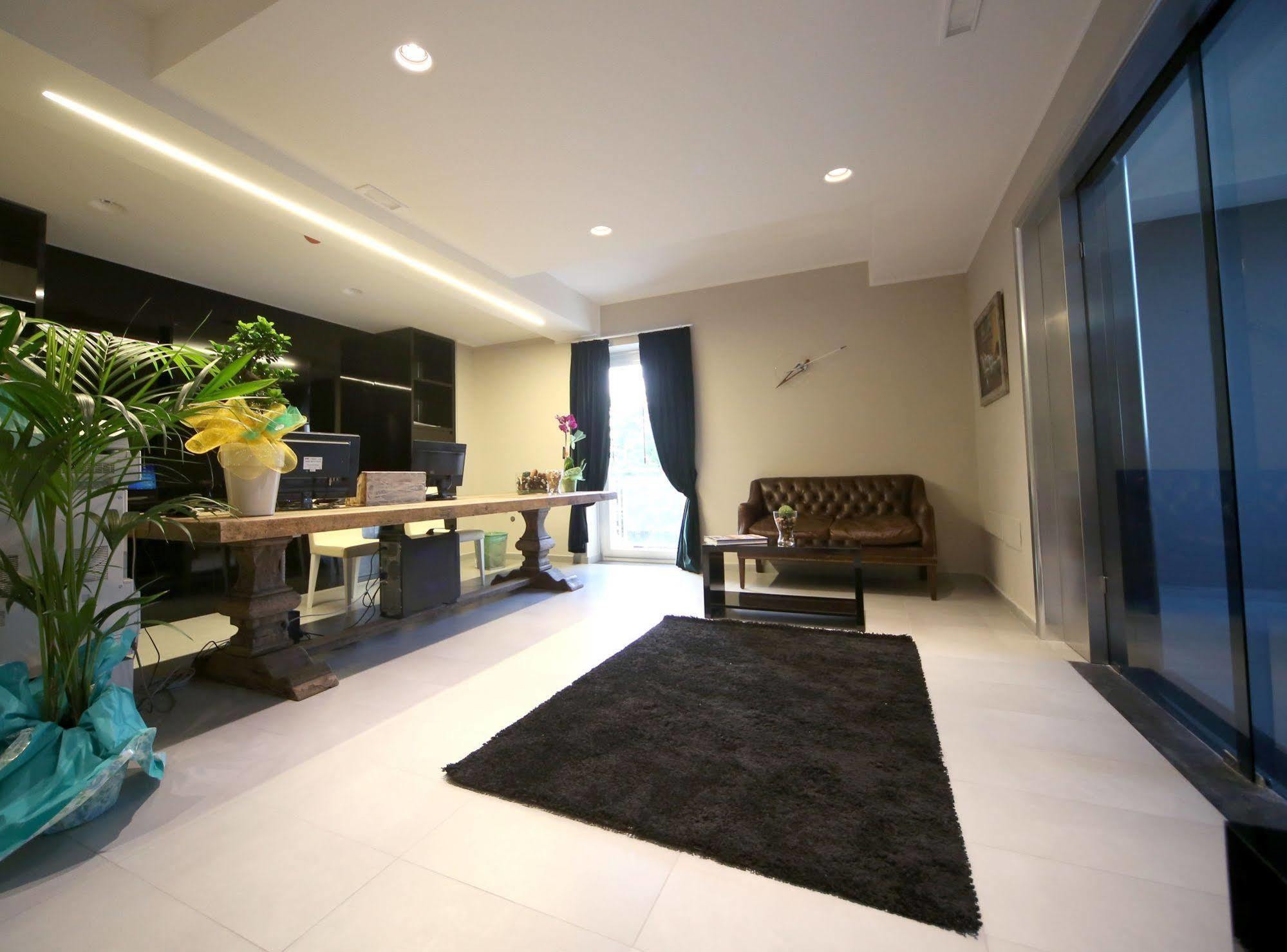 Victoria Hotel Pomigliano d'Arco Εξωτερικό φωτογραφία